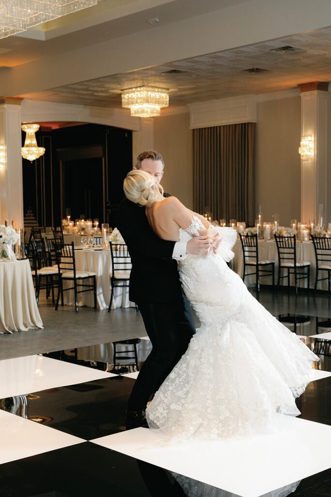bride and groom dancing at sandlewood manor in texas